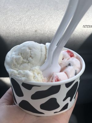Petaluma Creamery Ice Cream & Cheese Shop by null