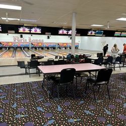 Paris Lanes - Nostalgic decor