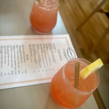 Mellotone Beer Project - Echo Fizz and Rose Spritz - Cocktail Bars Near Me - Cincinnati, Ohio Mellotone Beer Project - Echo Fizz and Rose Spritz - Cocktail Bars Near Me - Cincinnati, Ohio