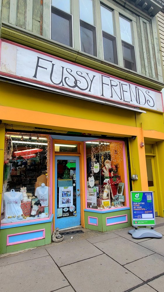 Fussy Friends Pet Supply Image