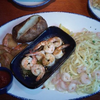 Red Lobster - Shrimp scampi, shrimp linguine, and top it with butterflied shrimp,yum - Seafood Near Me - Jackson, Michigan Red Lobster - Shrimp scampi, shrimp linguine, and top it with butterflied shrimp,yum - Seafood Near Me - Jackson, Michigan