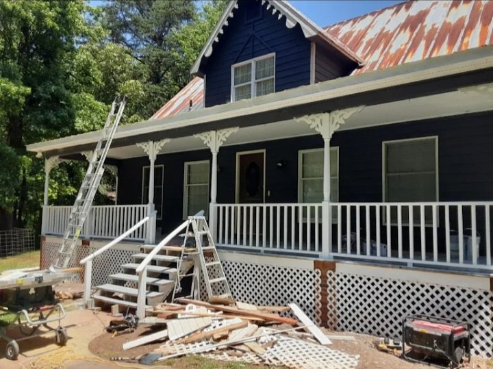 Slide of J&D Handyman Service