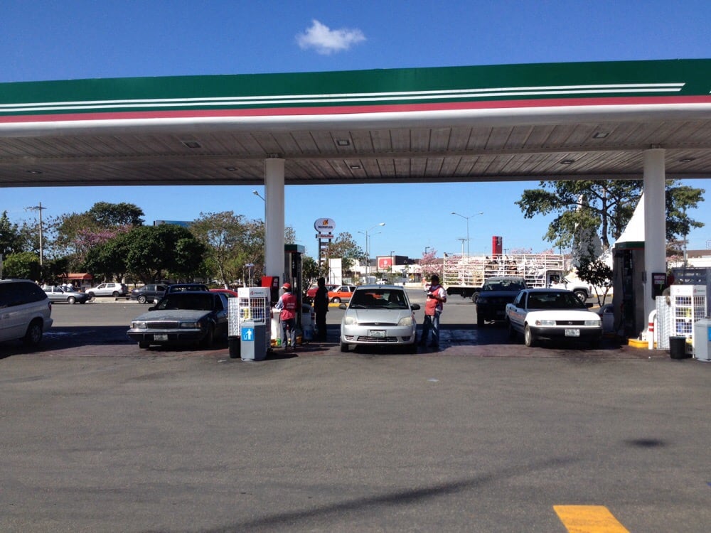 Estación De Servicio 4524