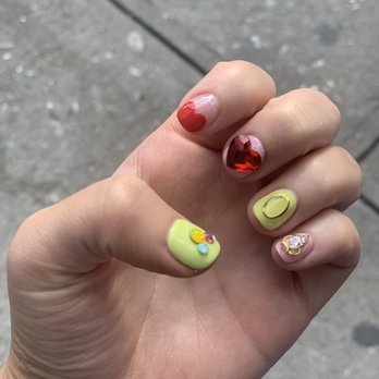 Coco Nails art - Gel nail art with jewels - Nail Salons Near Me - New York, New York