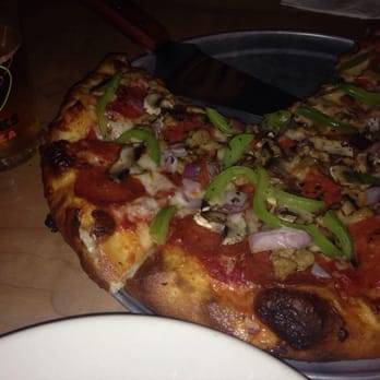 Zeeks Pizza - Pizza Near Me - Seattle, Washington Zeeks Pizza - Pizza Near Me - Seattle, Washington