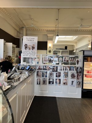 Twisted Cookie by null