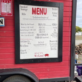 Redwine's BBQ Eats & Sweets Logo