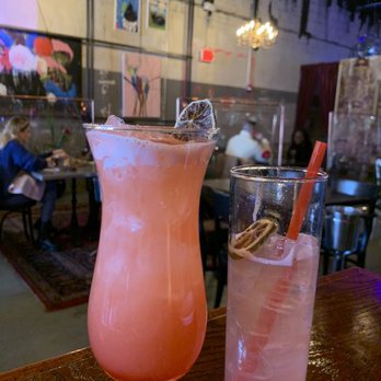 Bootleg Special - Blue Bayou, Hurricane - Seafood Near Me - Boston, Massachusetts