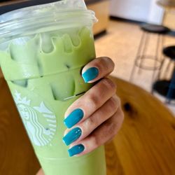 Dip Tiffany blue square nails