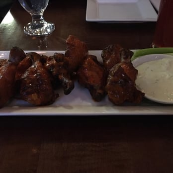 Beerbistro - Buffalo wings - Bistros Near Me - Toronto, Ontario Beerbistro - Buffalo wings - Bistros Near Me - Toronto, Ontario