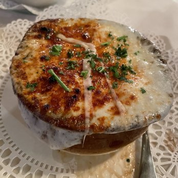 Top of the 80's - French onion soup - American Near Me - Hazleton, Pennsylvania