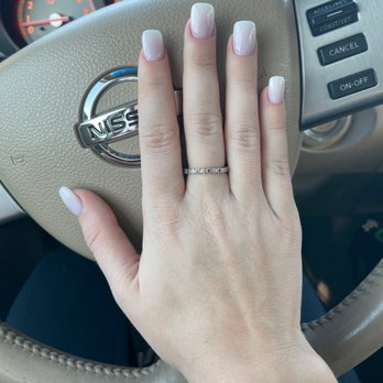 Dolce Nails Spa - Ombré acrylic set - Nail Salons Near Me - Fullerton, California