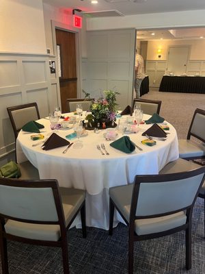 Earl's New American by null