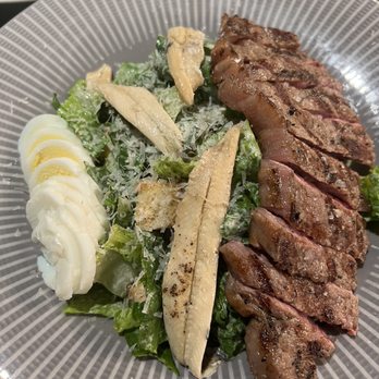 Grill on 21 - Steakhouses Near Me - Chicago, Illinois