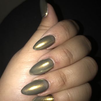 Lily Nails & Spa - Chrome nails in gold - Nail Salons Near Me - Edinburg, Texas Lily Nails & Spa - Chrome nails in gold - Nail Salons Near Me - Edinburg, Texas