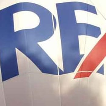 Joy Wolf - RE/MAX Synergy - Wolf Partners Real Estate Advisors at RE/MAX Syergy - Real Estate Agents Near Me - Frankfort, Illinois Joy Wolf - RE/MAX Synergy - Wolf Partners Real Estate Advisors at RE/MAX Syergy - Real Estate Agents Near Me - Frankfort, Illinois