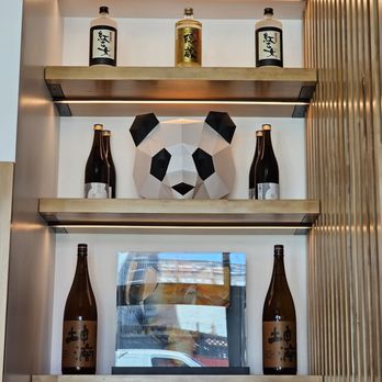 Kuma on Valencia - Panda origami, loving the aesthetics - Sushi Bars Near Me - San Francisco, California Kuma on Valencia - Panda origami, loving the aesthetics - Sushi Bars Near Me - San Francisco, California