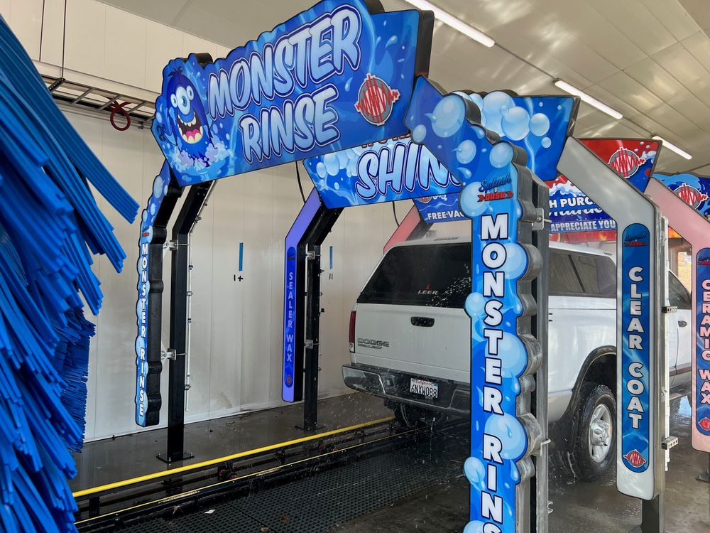 SPLASH & DASH Updated September 2024 1902 Fort Jones Rd, Yreka