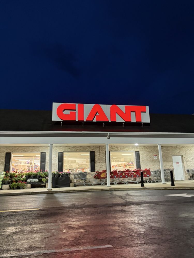 Giant Food Stores Logo