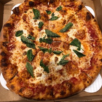 Taglio Pizza - Traditional pie - Pizza Near Me - Mineola, New York Taglio Pizza - Traditional pie - Pizza Near Me - Mineola, New York