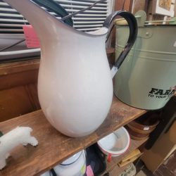 Lewisberry Antiques & Craft - Pitcher