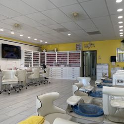 Beauty Nails - Interior view