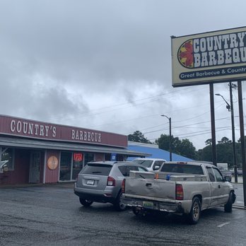 Country's BBQ-Auburn - Love that sign, always have. - Barbeque Near Me - Auburn, Alabama Country's BBQ-Auburn - Love that sign, always have. - Barbeque Near Me - Auburn, Alabama