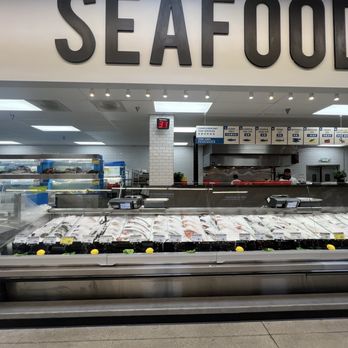 99 Ranch Market - Seafood section - International Grocery Near Me - Chino, California 99 Ranch Market - Seafood section - International Grocery Near Me - Chino, California