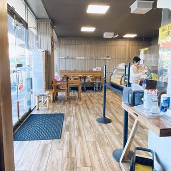 Manmi Bakery - Interior, connected to Tira Tea House - Bakeries Near Me - Garden Grove, California Manmi Bakery - Interior, connected to Tira Tea House - Bakeries Near Me - Garden Grove, California