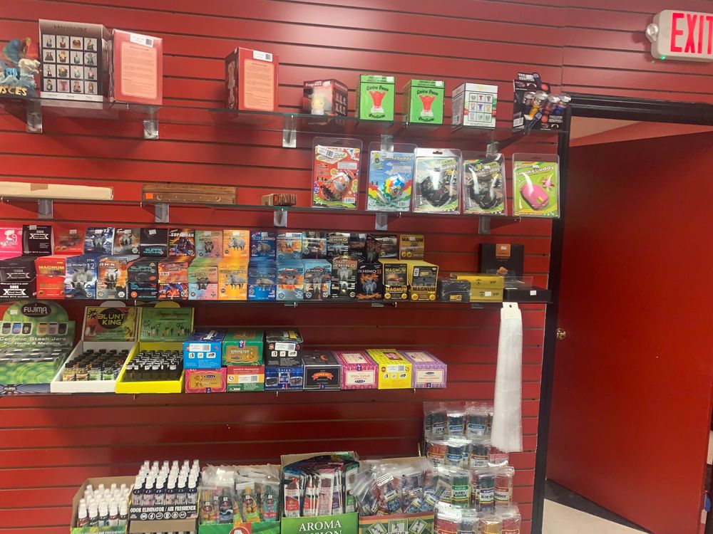 MR SMOKER Updated August 2024 406 Market St, Parkersburg, West