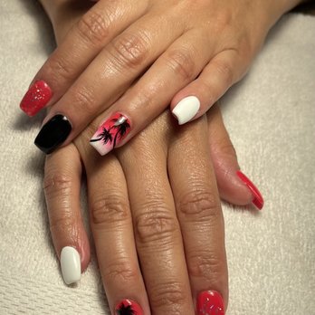 Y2K Nails - Finished manicure - Nail Salons Near Me - Sacramento, California
