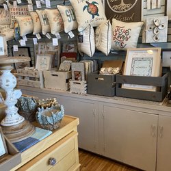 Mia's Marketplace