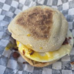Breakfast sandwich