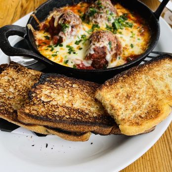 Cane Rosso - Salad Near Me - Arlington, Texas Cane Rosso - Salad Near Me - Arlington, Texas