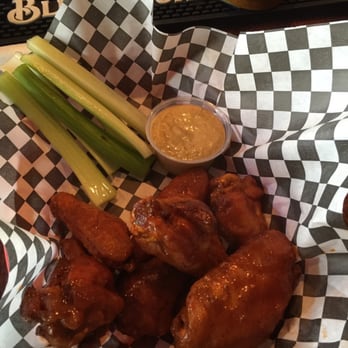 Slim's Last Chance - Wings - Bars Near Me - Seattle, Washington Slim's Last Chance - Wings - Bars Near Me - Seattle, Washington