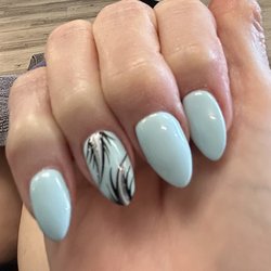 G Spa Nails