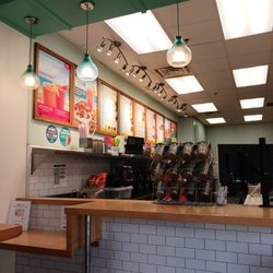 Tropical Smoothie Cafe