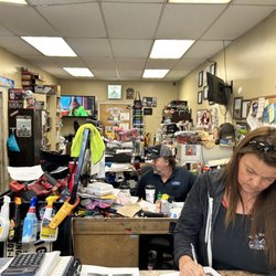 Big Ben's Towing & Recovery - The lady in this photo said she was the owner. She was rude and condescending.