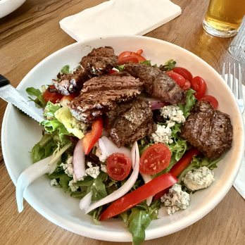 The Mad Duck - Steak Salad - American Near Me - Clovis, California The Mad Duck - Steak Salad - American Near Me - Clovis, California