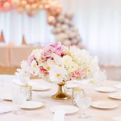 Ann's Flower Boutique - Wedding Centrepieces