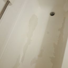 This is the bathtub you get for $139.00 at the Hillside Inn in Pagosa Springs Co. This is the bathtub you get for $139.00 at the Hillside Inn in Pagosa Springs Co.