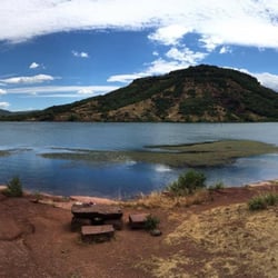 Lac Du Salagou