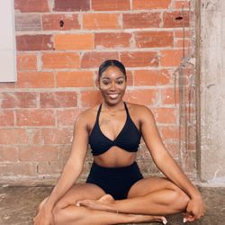 Elite Event: Vibes with Jas