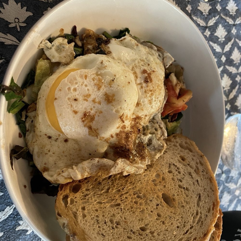 La Belle Aurore - Vegetable hash - New American Near Me - Niantic, Connecticut La Belle Aurore - Vegetable hash - New American Near Me - Niantic, Connecticut