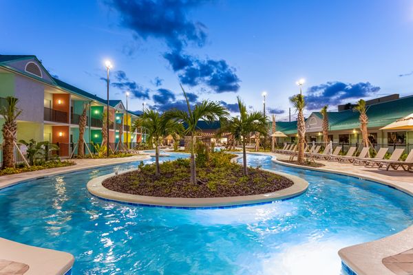 Beachside Hotel & Suites by null