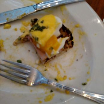 Bobby Van's Grill - Steakhouses Near Me - Jamaica, New York