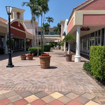 american eagle fashion drive