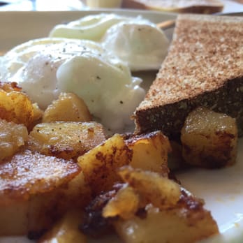 Bob & Ruth's Vineyard Restaurant - Poached eggs, homefries, toast, and a single piece of French toast. - American Near Me - Naples, New York Bob & Ruth's Vineyard Restaurant - Poached eggs, homefries, toast, and a single piece of French toast. - American Near Me - Naples, New York