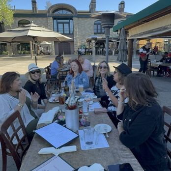 Thornton Winery - Fun with friends - Wineries Near Me - Temecula, California