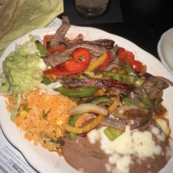 El Compadre - Steak fajitas - Mexican Near Me - Los Angeles, California El Compadre - Steak fajitas - Mexican Near Me - Los Angeles, California